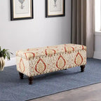 Banc de rangement capitonné avec garniture cloutée en bronze et pieds en bois – Beige / Damassé rouge et doré / Médaillon orange et crème / Tissé gris – 2-3 personnes