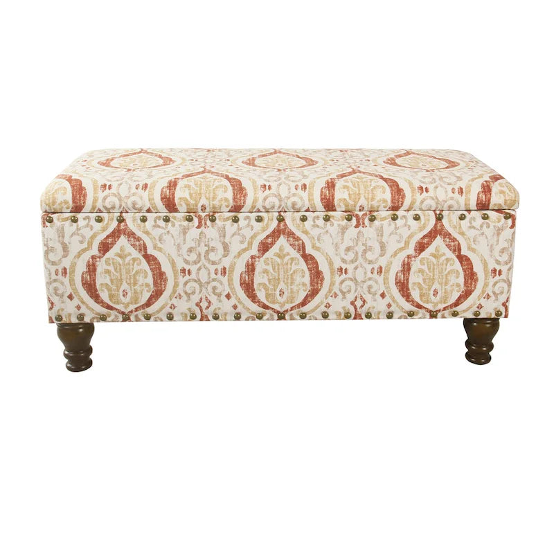 Banc de rangement capitonné avec garniture cloutée en bronze et pieds en bois – Beige / Damassé rouge et doré / Médaillon orange et crème / Tissé gris – 2-3 personnes